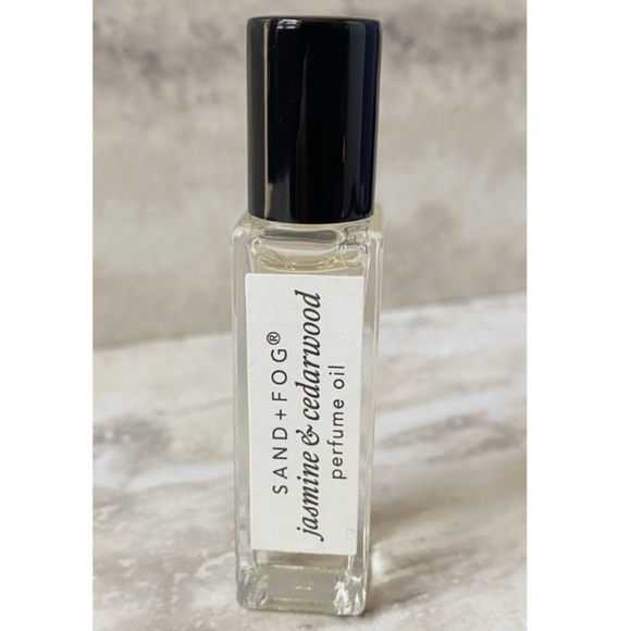 Sand + Fog Jasmine & Cedarwood Eau De Parfum Oil Rollerball 0.3 oz New - Picture 4 of 4